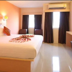 Отель Prom Ratchada Residence & Spa 3* Улучшенный номер фото 5