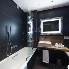 Отель NH Collection Milano President 5* Номер категории Премиум с различными типами кроватей фото 13