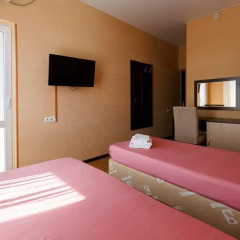 Гостиница Margo Guest House Номер Делюкс с различными типами кроватей фото 22