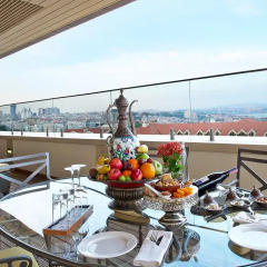 Divan Istanbul Турция, Стамбул - 3 отзыва об отеле, цены и фото номеров - забронировать отель Divan Istanbul онлайн балкон