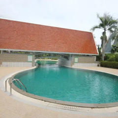 Отель Nice Villa бассейн