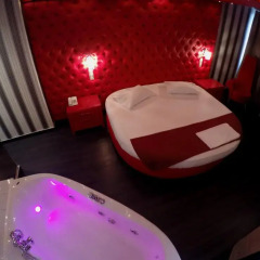 Carol Hotel 2* Полулюкс с разными типами кроватей фото 20