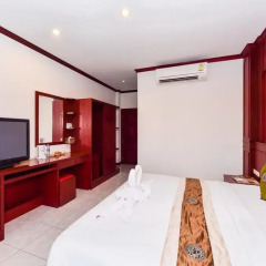 Отель Art Mansion Patong 3* Стандартный номер двуспальная кровать фото 18
