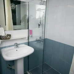 Sutchi Hotel Стандартный номер с различными типами кроватей фото 25