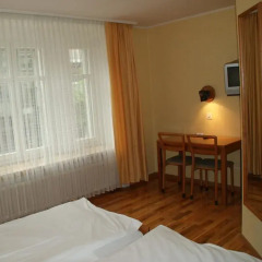 Hotel Limmathof 2* Стандартный номер с двуспальной кроватью фото 10