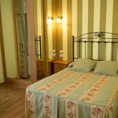 Hotel Alpina 2* Стандартный номер фото 9