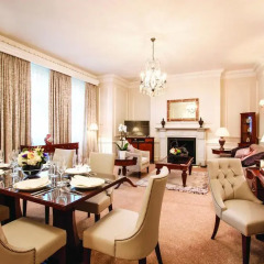 Отель 47 Park Street - Grand Residences by Marriott питание