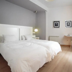 Отель Hostal Adriano Стандартный номер с 2 отдельными кроватями фото 10