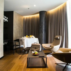 Отель The Plaza Tirana 5* Представительский люкс с различными типами кроватей фото 5
