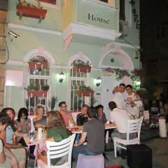 Хостел Istanbul Taksim Green House Кровать в общем номере с двухъярусной кроватью фото 13