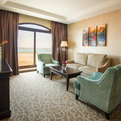 Отель Marjan Island Resort & Spa Managed by AccorHotels 5* Улучшенный номер с различными типами кроватей фото 2