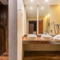 Апартаменты Salgados Palm Village Apartments & Suites - All Inclusive ванная фото 4