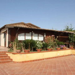 Отель Holiday Home Fiumi Агридженто парковка