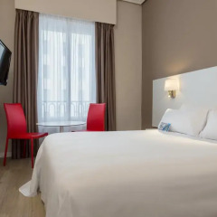 Hotel Madrid Gran Vía 25, managed by Meliá 3* Стандартный номер с двуспальной кроватью фото 2