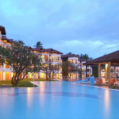 Club Hotel Dolphin бассейн