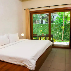 Отель Baan Talay Resort 3* Улучшенное бунгало с различными типами кроватей фото 5