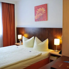 Hotel Italia 3* Стандартный номер с двуспальной кроватью фото 20
