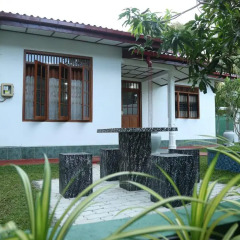 Отель Seasand Holiday Home 2* Стандартный номер с различными типами кроватей фото 26