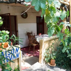 Отель Guest House Chez Ketevan Грузия, Тбилиси - отзывы, цены и фото номеров - забронировать отель Guest House Chez Ketevan онлайн питание