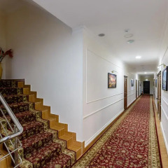 Гостиница Brown Hotel Казахстан, Нур-Султан - 4 отзыва об отеле, цены и фото номеров - забронировать гостиницу Brown Hotel онлайн интерьер отеля фото 2