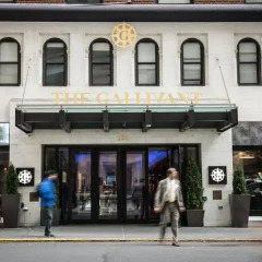 Отель The Gallivant Times Square 3* Стандартный номер с различными типами кроватей фото 8