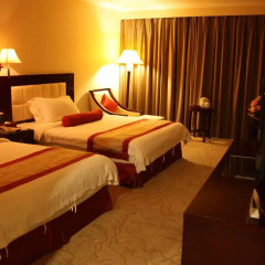 Majestic Hotel 3* Номер Делюкс с различными типами кроватей фото 6