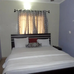 Отель Banilux Guest House 2* Номер Делюкс с различными типами кроватей фото 3