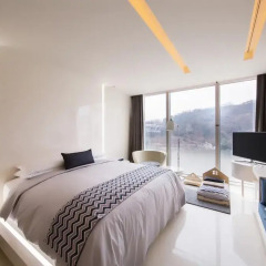 Отель W Seoul Walkerhill 5* Номер Делюкс с различными типами кроватей