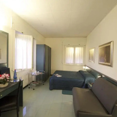 Hotel Tirreno 3* Стандартный номер фото 9