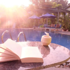 Отель Mai Binh Phuong Bungalow бассейн
