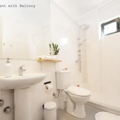 Отель Live in Athens, short stay apartments Греция, Афины - отзывы, цены и фото номеров - забронировать отель Live in Athens, short stay apartments онлайн ванная фото 2