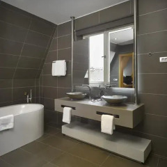 Отель INNSIDE by Melia Prague Old Town 4* Люкс повышенной комфортности разные типы кроватей фото 9