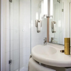 Отель ibis Paris Tour Eiffel Cambronne 15ème 3* Стандартный номер с различными типами кроватей фото 4