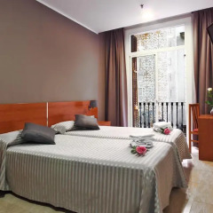 Hotel Ingles Стандартный номер с различными типами кроватей фото 6