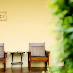 Отель Feung Nakorn Balcony Rooms and Cafe 3* Люкс Премиум фото 11
