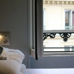 Plug Inn Montmartre Hostel балкон