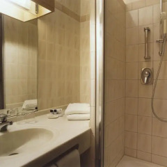 Hotel Jedermann 2* Стандартный номер с двуспальной кроватью фото 4