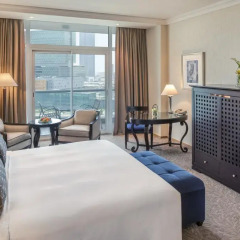 Отель Beach Rotana 5* Стандартный номер с различными типами кроватей фото 6