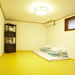 Отель Mumum Hanok Guesthouse 3* Стандартный номер с различными типами кроватей фото 11
