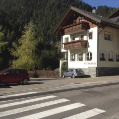Отель Gasthof Bundschen Сарентино парковка