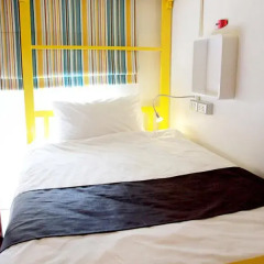 Fin Hostel Phuket пляж Ката комната для гостей фото 5