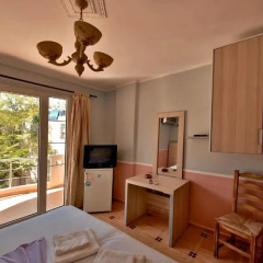Hotel Nacional Vlore 3* Стандартный номер с двуспальной кроватью фото 10