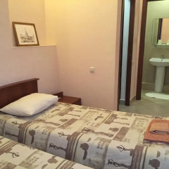 Гостевой дом House Hills комната для гостей фото 4