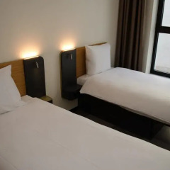 Отель easyHotel Brussels City Centre 3* Стандартный номер с 2 отдельными кроватями фото 10