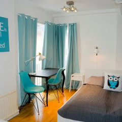 Отель Marken Guesthouse Стандартный номер фото 10