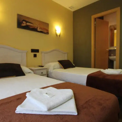 Отель Hostal Regio Номер категории Эконом с различными типами кроватей фото 4