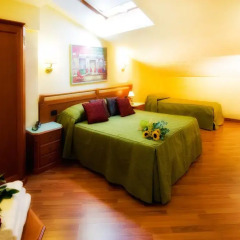 Hotel Bright 3* Стандартный номер с различными типами кроватей фото 3