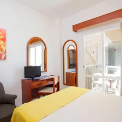 Hotel JS Can Picafort 3* Стандартный номер с различными типами кроватей фото 5