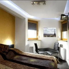 Отель Lori + Luxer комната для гостей фото 5