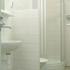 Hostel Mikoláše Alše Прага ванная